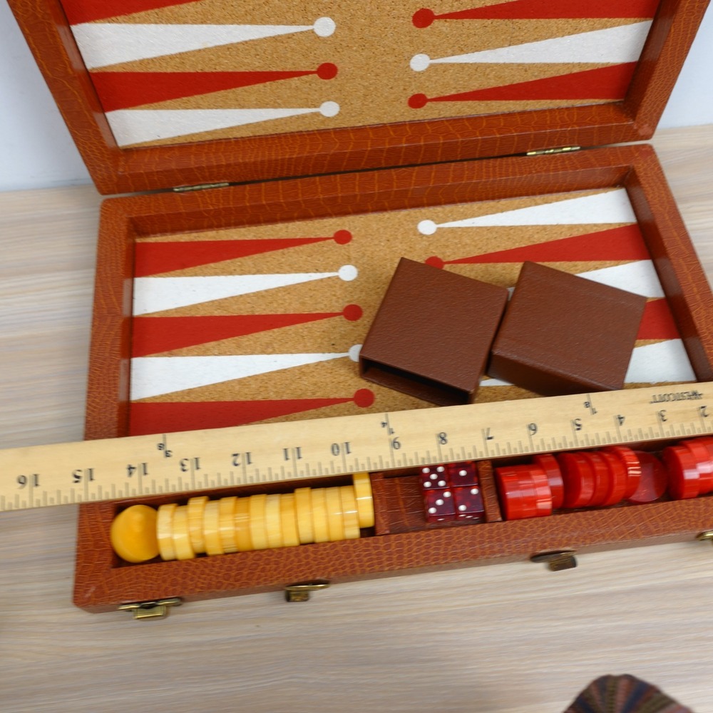 Vintage Bakelite Backgammon Board Game Butterscotch Cream Marbled Checkers Set - Picture 5 of 16